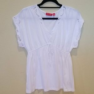 ELLE White Floral Short Sleeve V-Neck Top